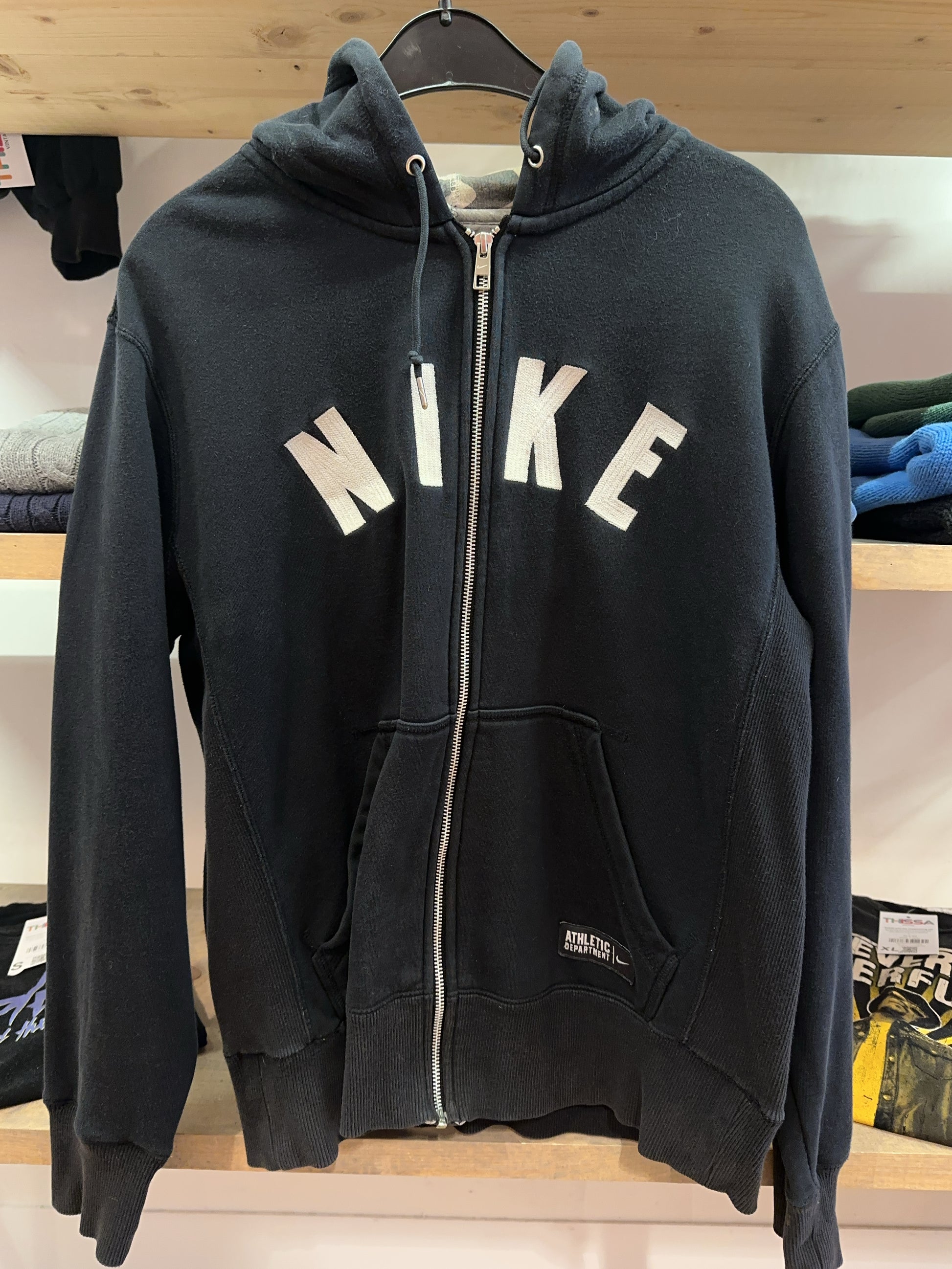M - Vintage 2000's Nike Zipper Hoodie
