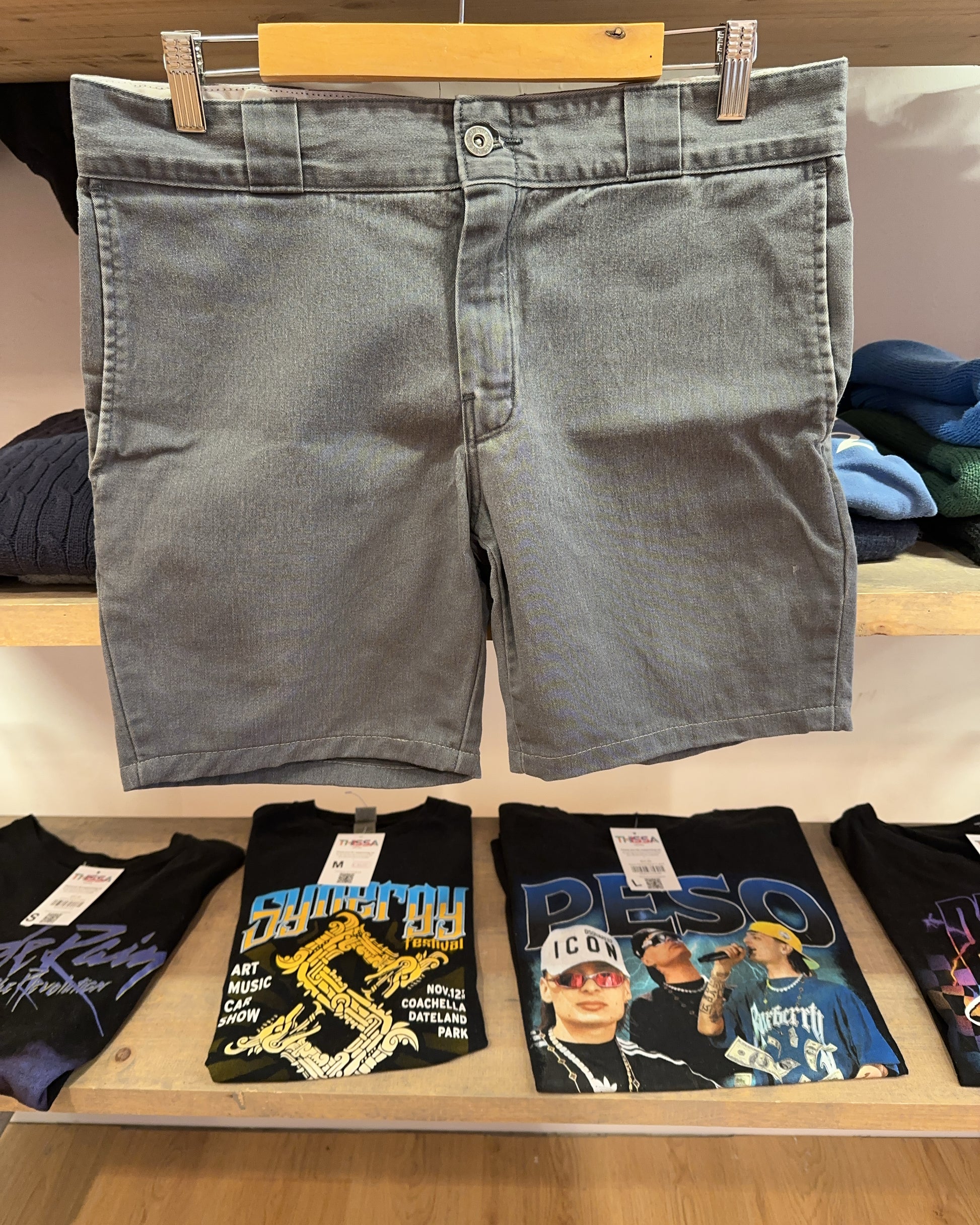 32 - Dickies Shorts