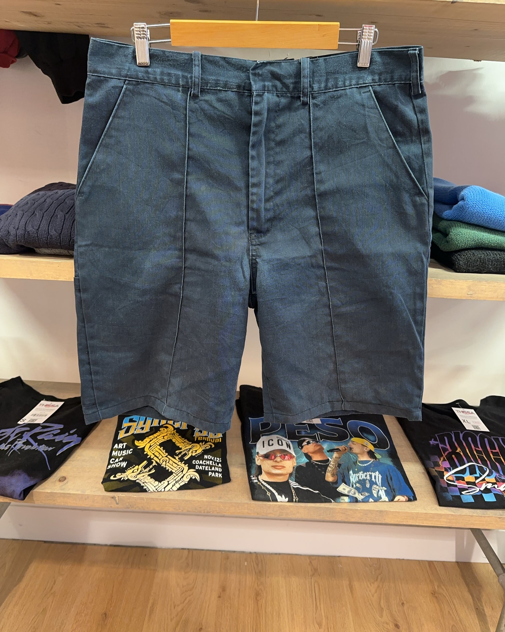 34 - Dickies Shorts