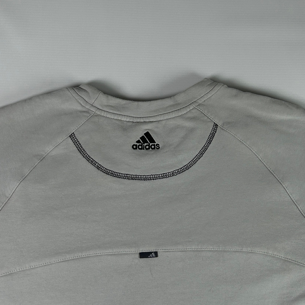 XL - Vintage 2000's Adidas Sweatshirt