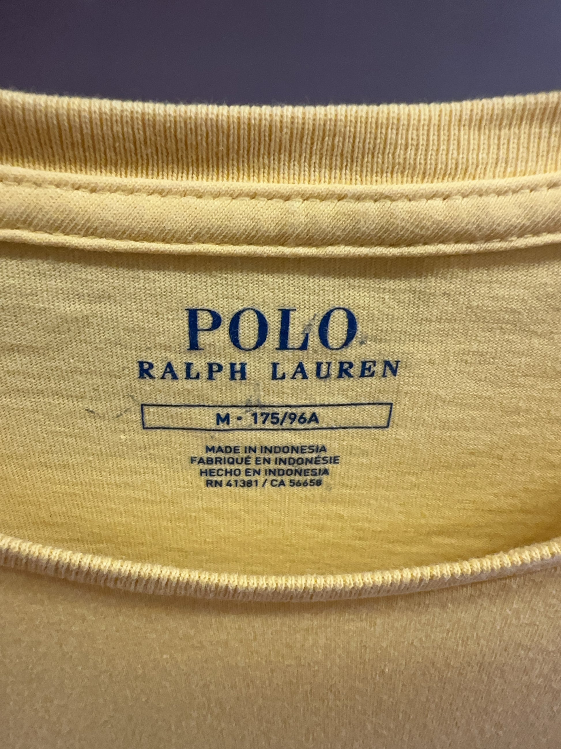 M - Ralph Lauren T-shirt