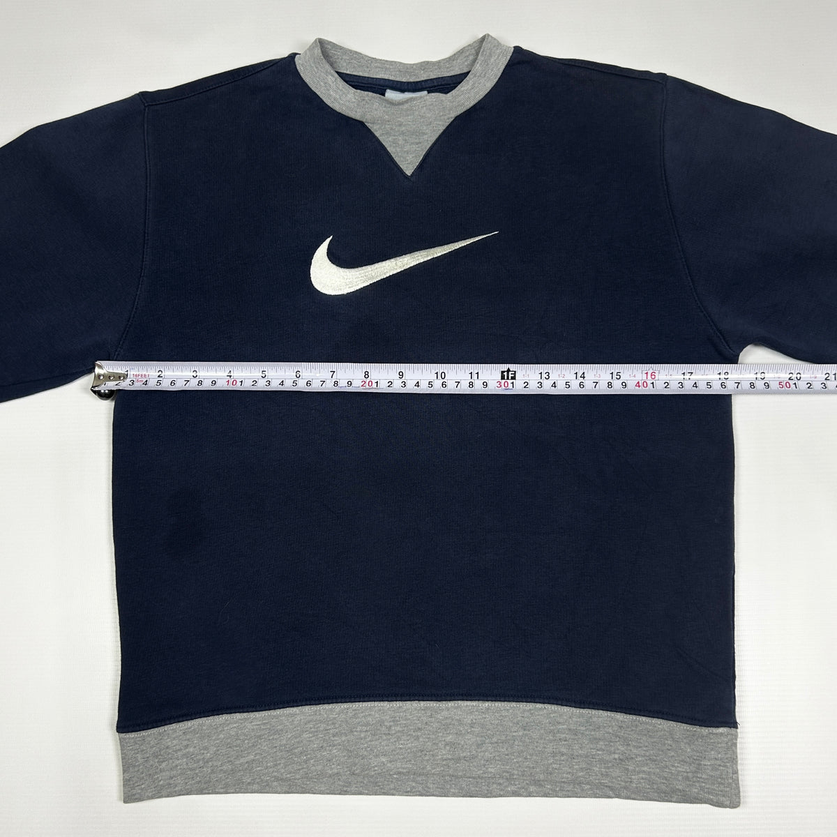 XXS - Vintage 2000's Nike Sweatshirt
