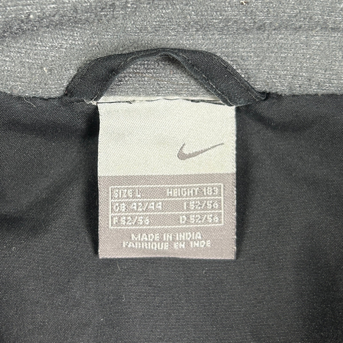 L - Vintage 2000's Nike Padded Jacket