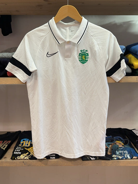 2021-2022 Sporting CP Nike Football Shirt - XL