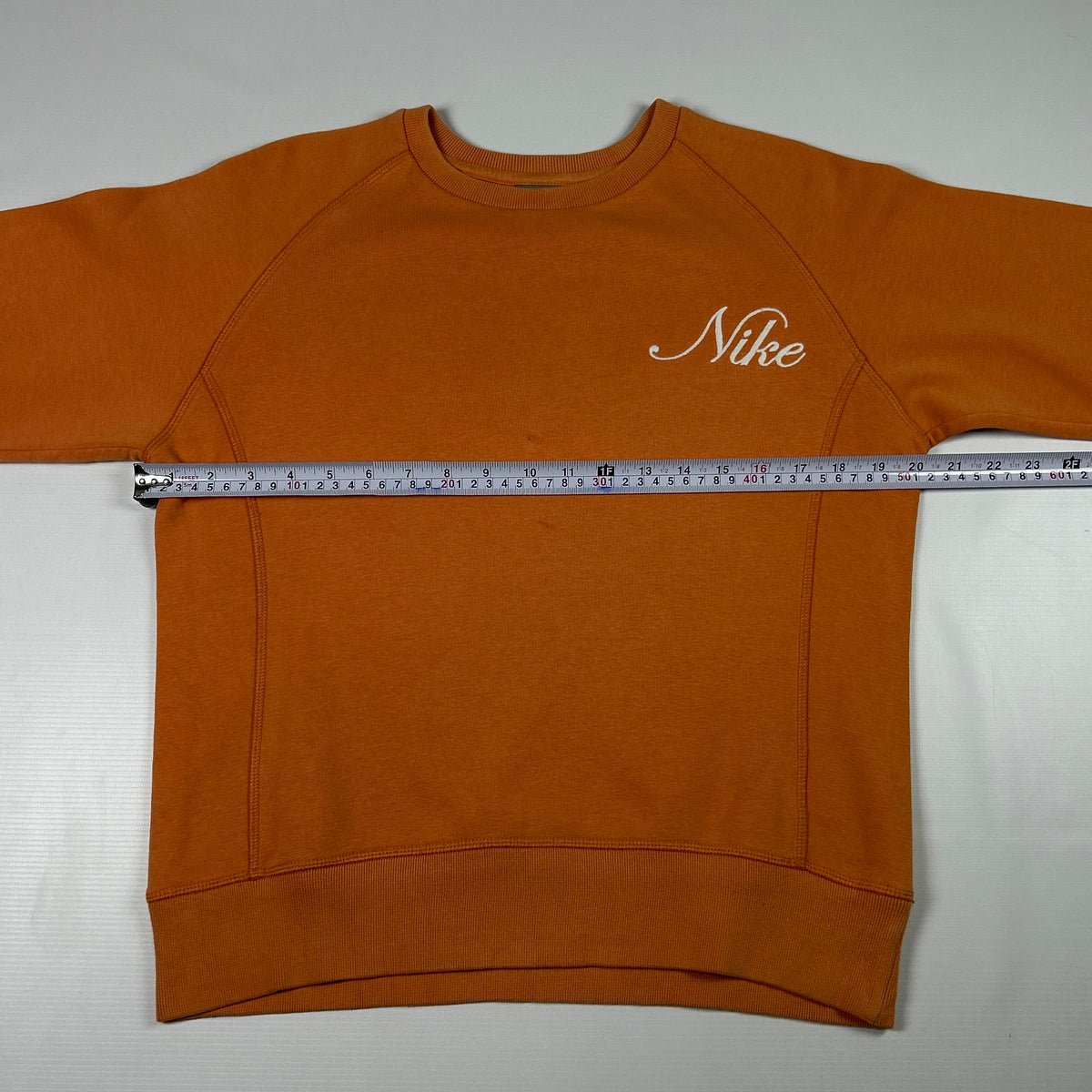 S - Vintage 2000's Nike Sweatshirt