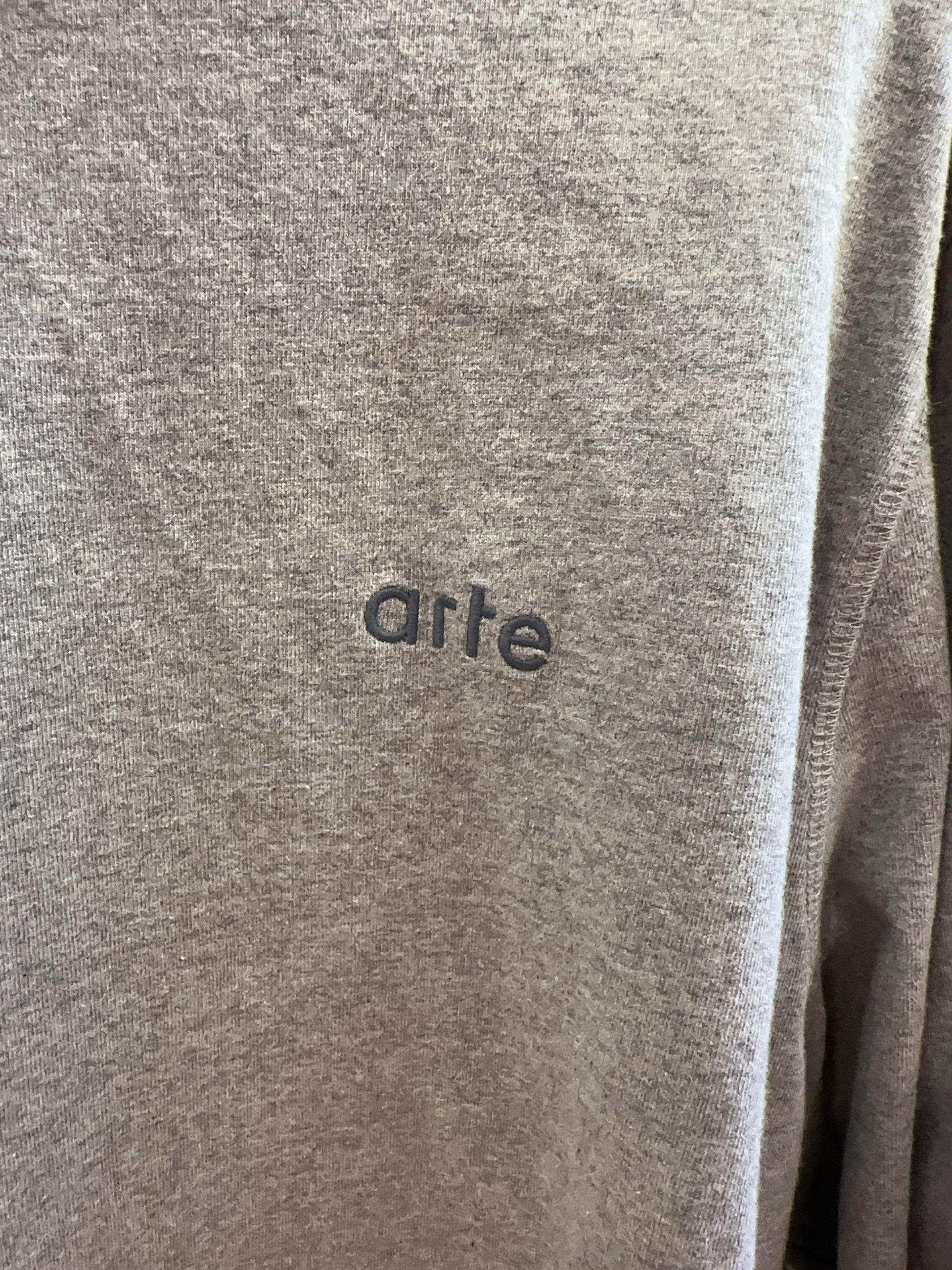 XL - Arte Sweatshirt