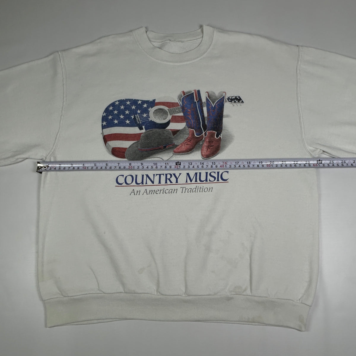 M - 1990's Country Music American Tradition Sweatshirt Made in Mexico