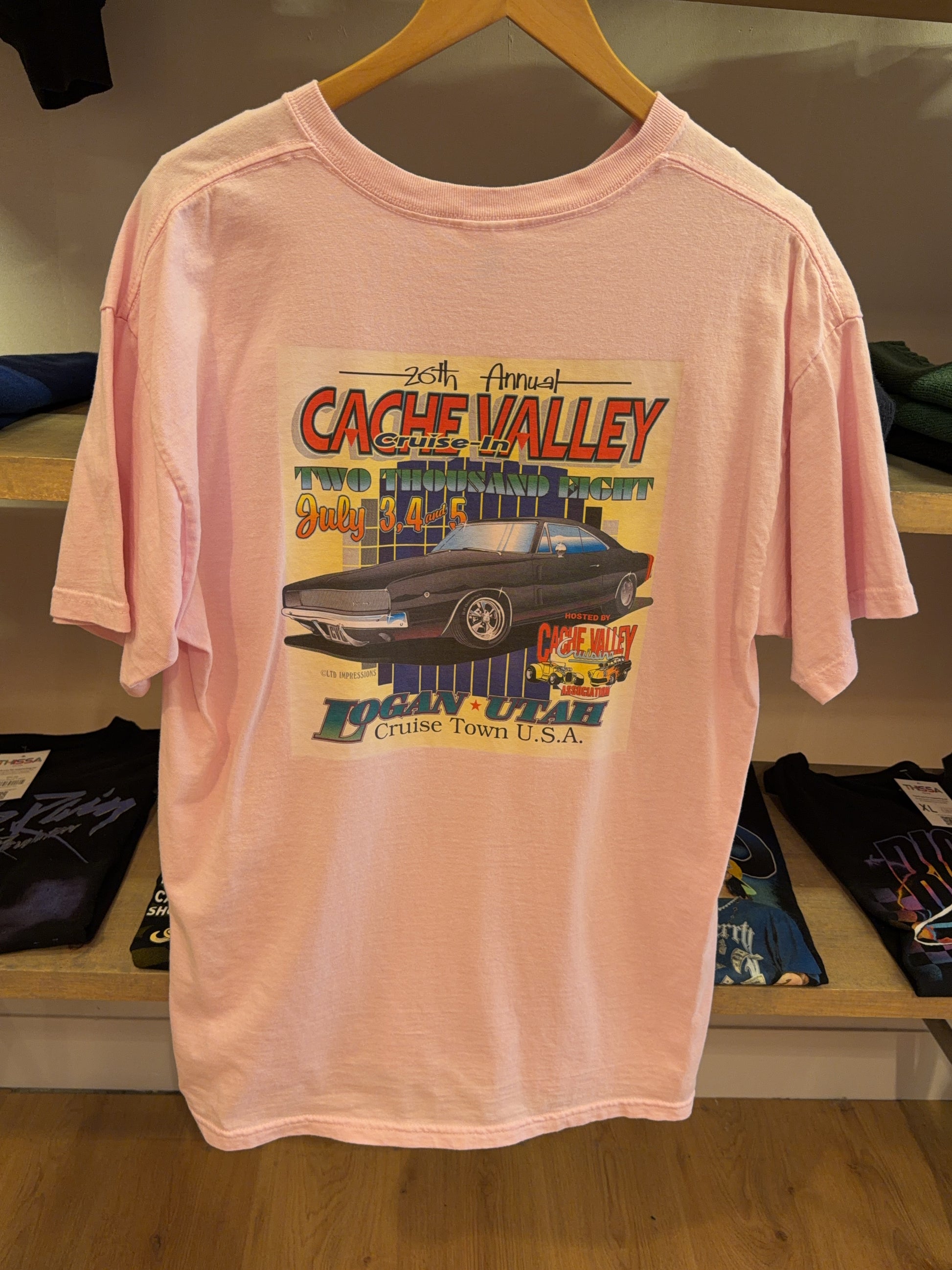 L - Vintage Cache Valley Cruise-In Graphic T-Shirt