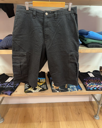 34 - Dickies Shorts