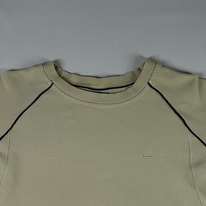 XS - Vintage 2000's Nike Sweatshirt