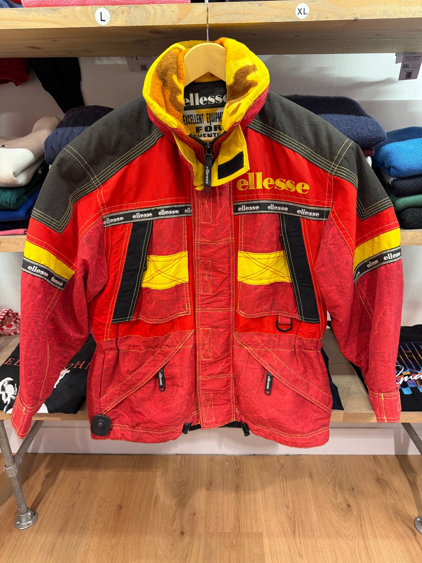 Vintage 1990's Ellesse Ski Vertical Jacket (S)