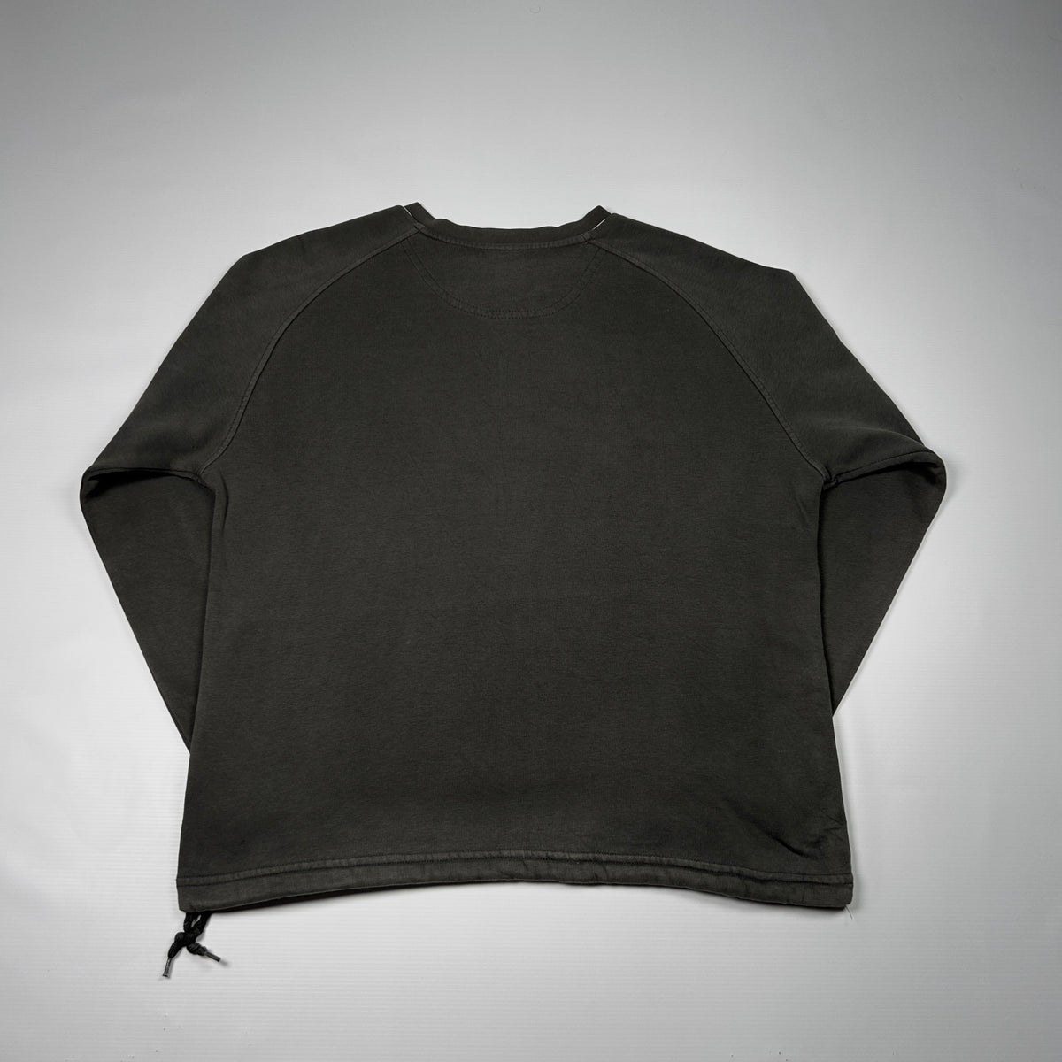 M - Vintage 2000's Nike Sweatshirt