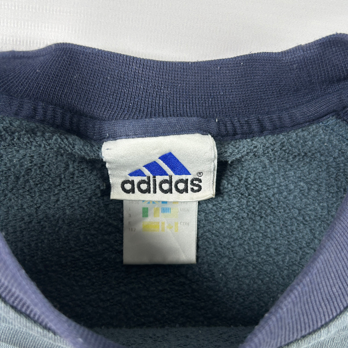 M - Vintage 1990's Adidas Sweatshirt