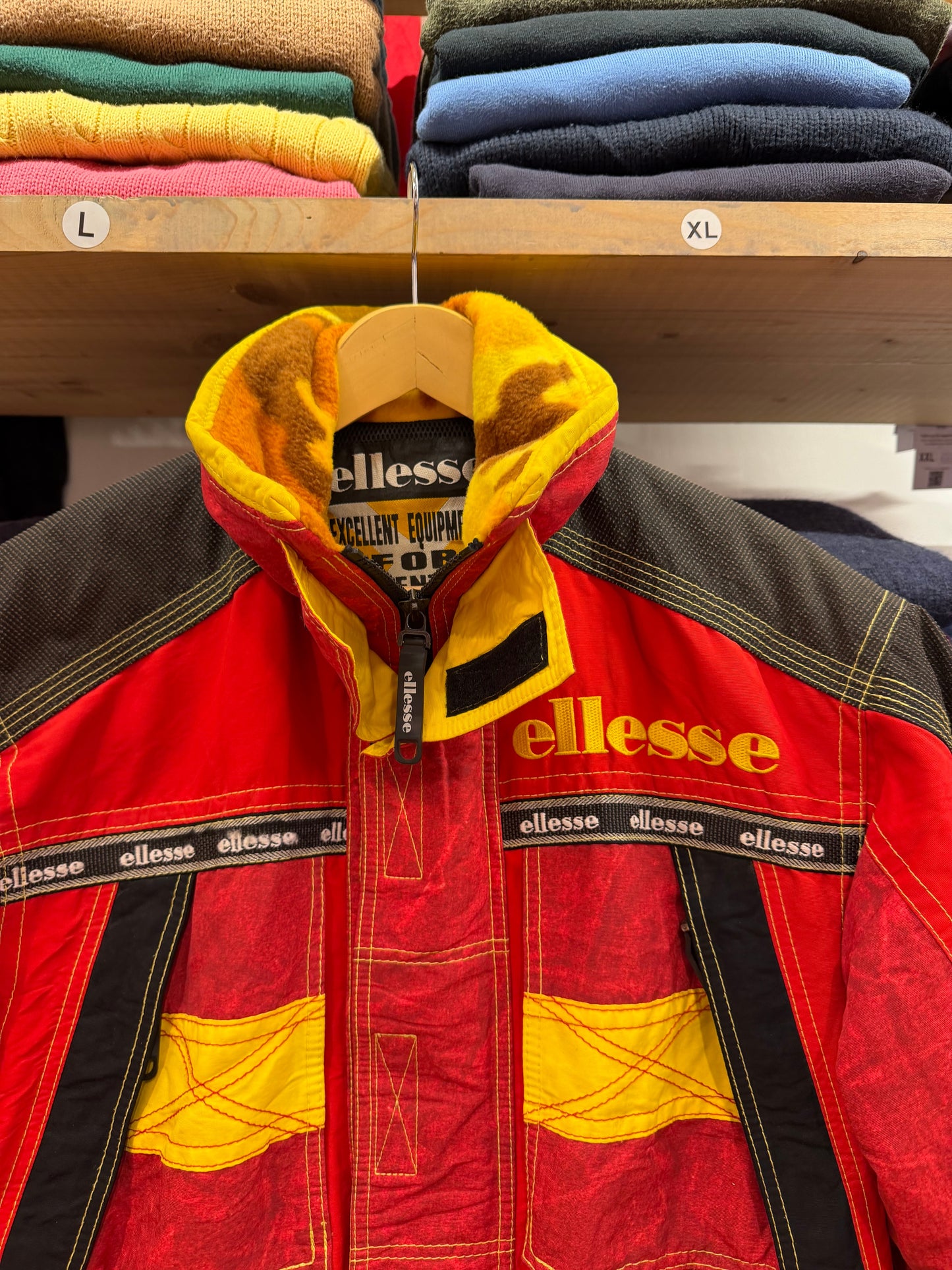 Vintage 1990's Ellesse Ski Vertical Jacket (S)