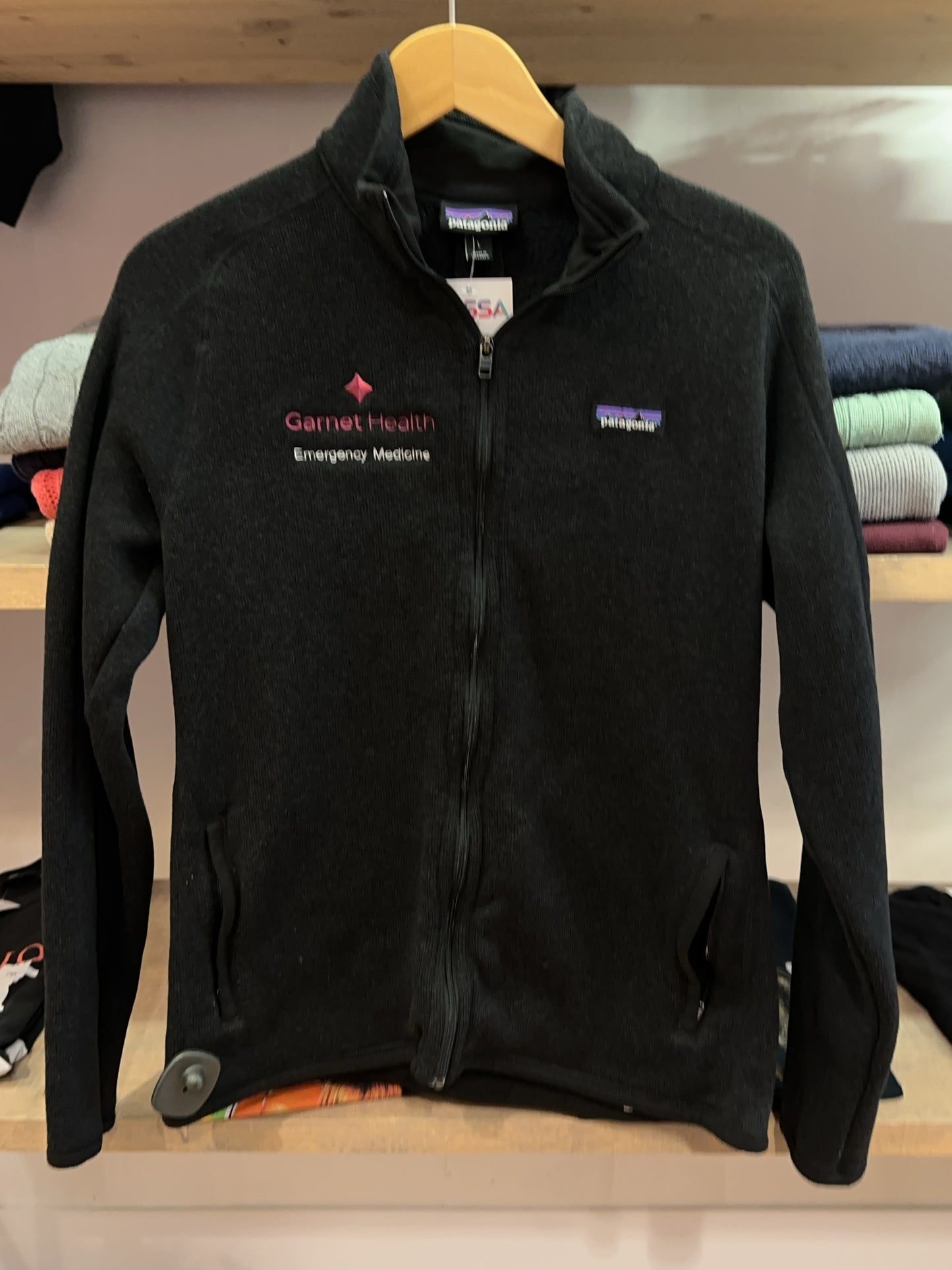 Patagonia Garnet Health Emergency Medicine Black Full-Zip Fleece Sweater Jacket - L