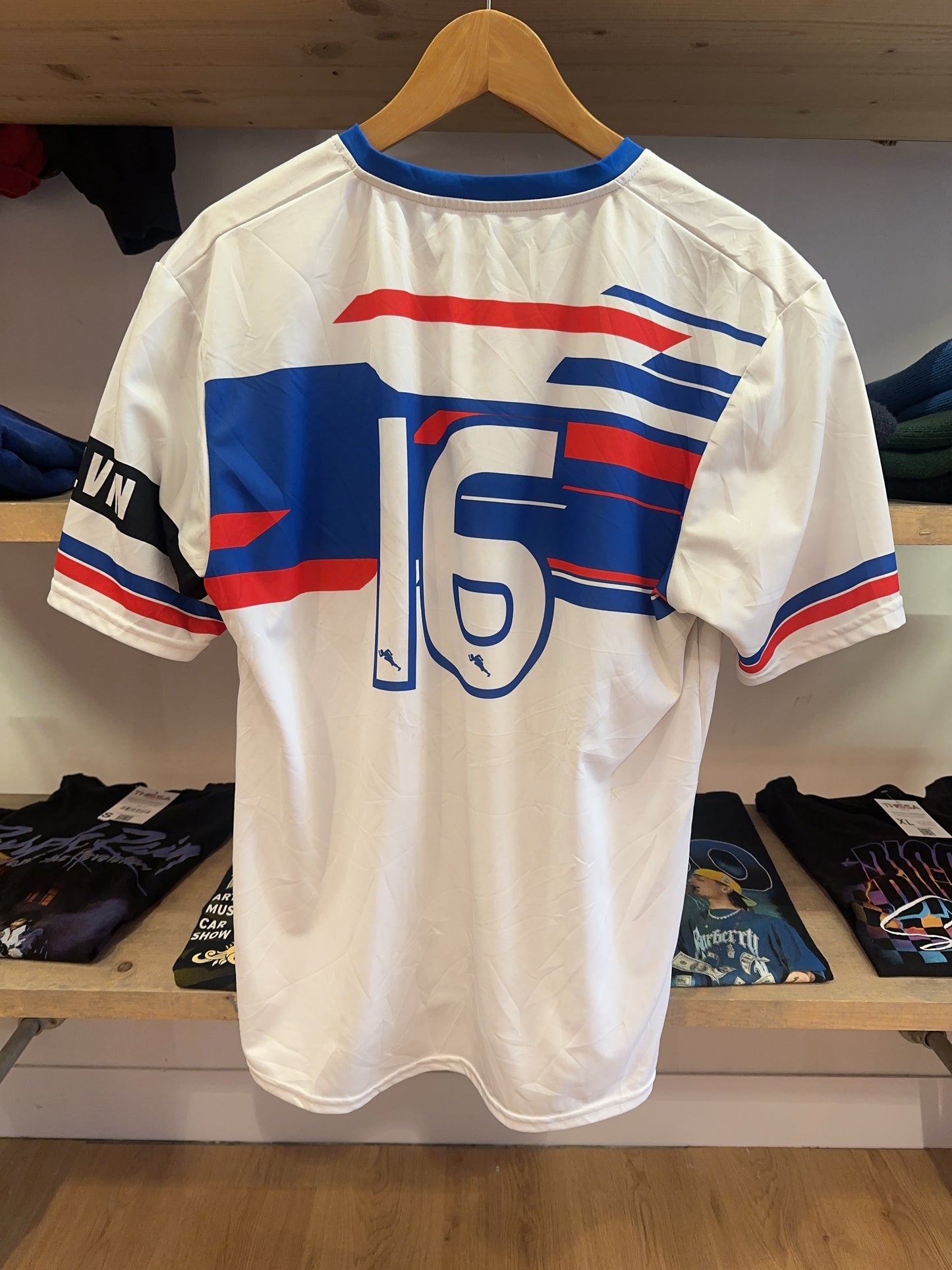 XL - Penderyn Dynamo's Football Club Away Football Shirt 16