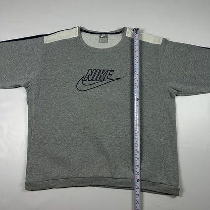 L - Vintage 2000's Nike Sweatshirt