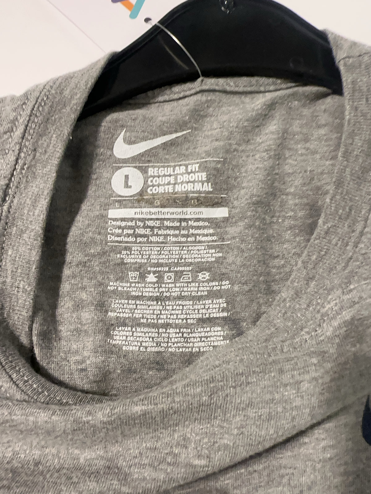 L - Nike T-shirt