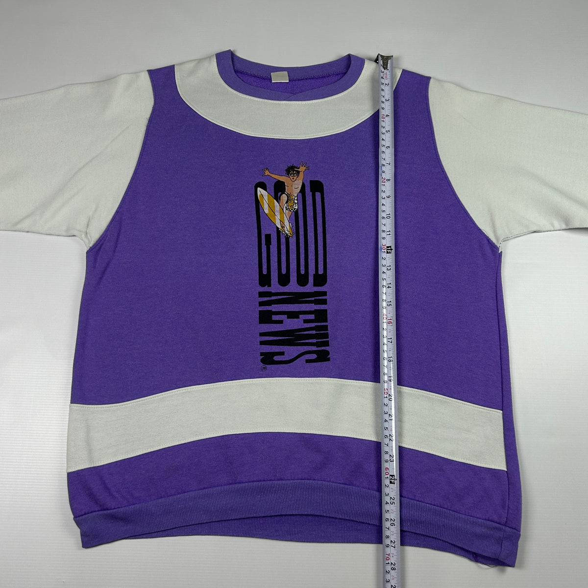 L - 2000's Good News Surf Graphic Sweatshirt