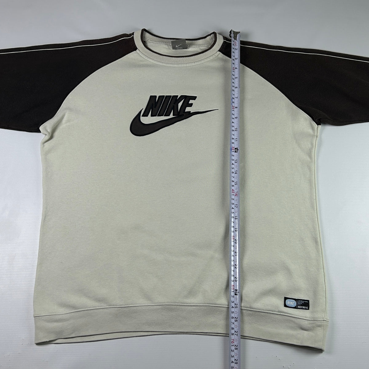 M - Vintage 2000's Nike Sweatshirt