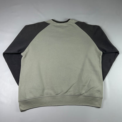 M - Vintage 2000's Adidas Sweatshirt