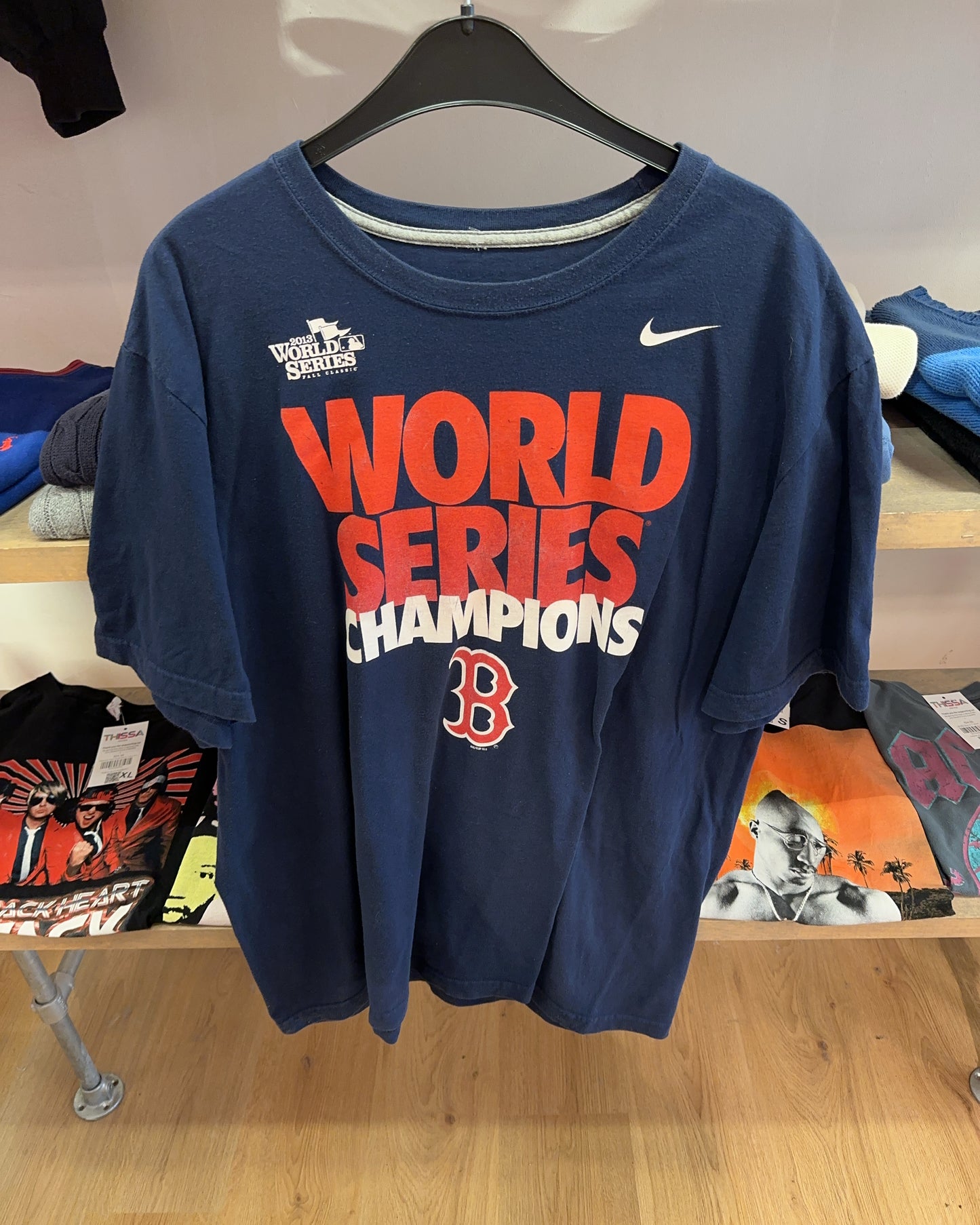 XXL - Nike Boston Red Sox 2013 World Series Champions T-Shirt