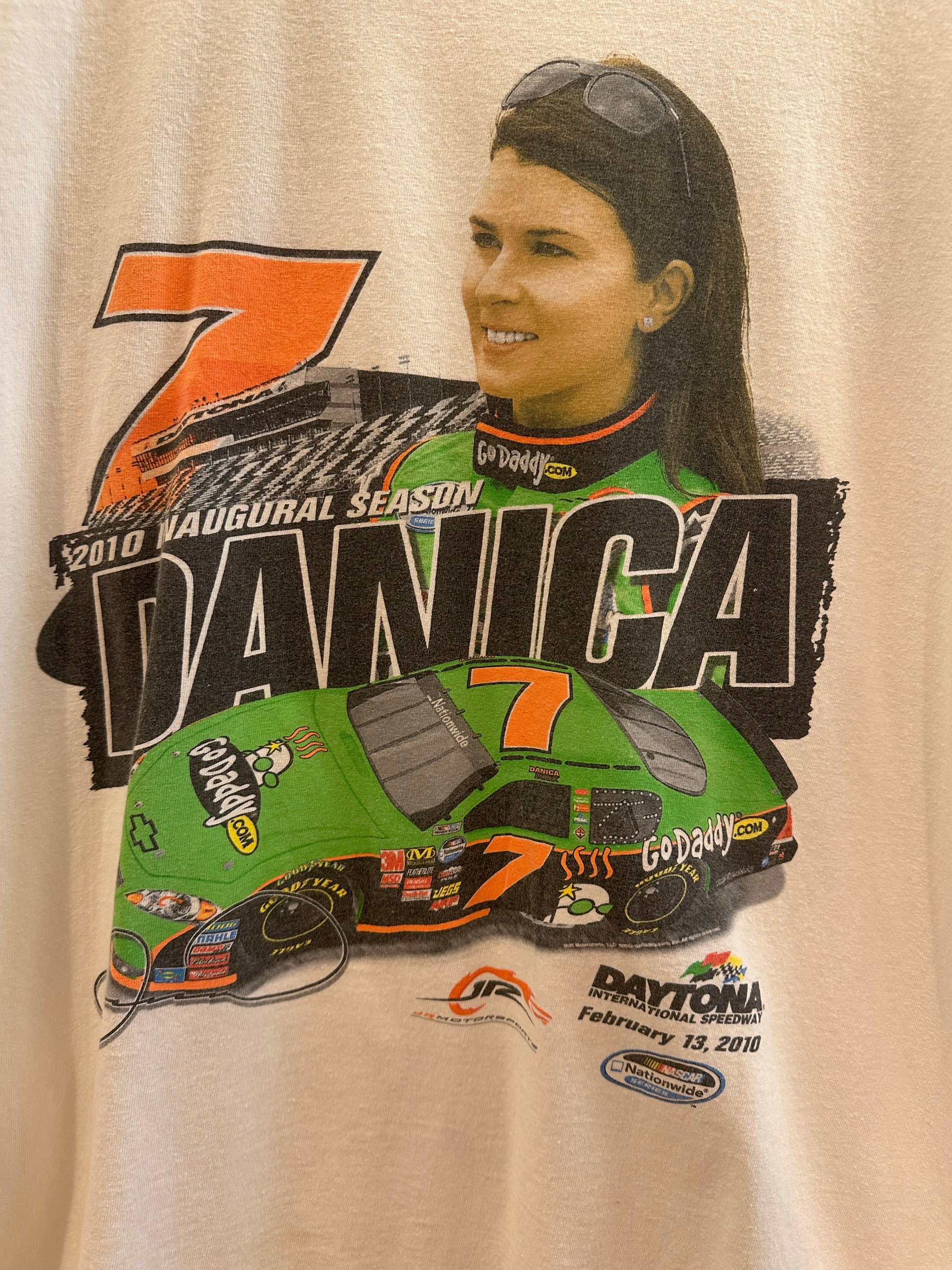 XL - Danica Patrick 2010 Daytona NASCAR Graphic T-Shirt