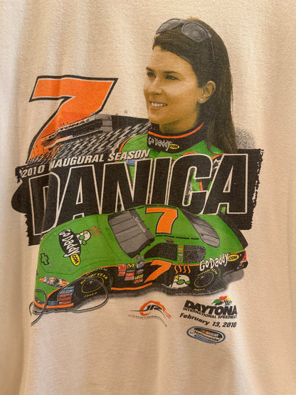 XL - Danica Patrick 2010 Daytona NASCAR Graphic T-Shirt