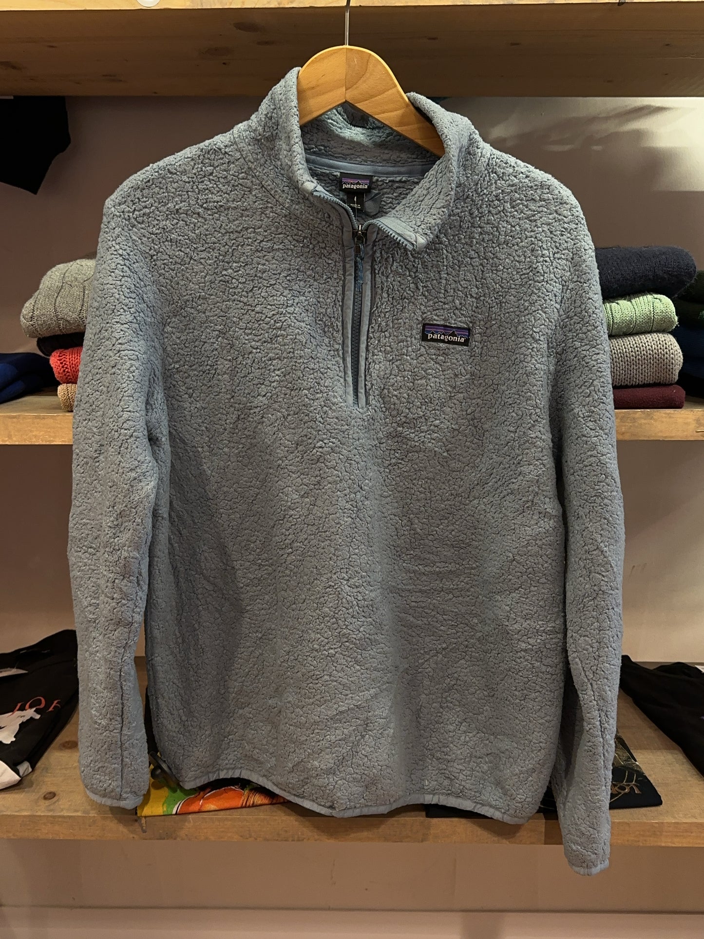 Patagonia Grey Sherpa Quarter-Zip Fleece Pullover - L