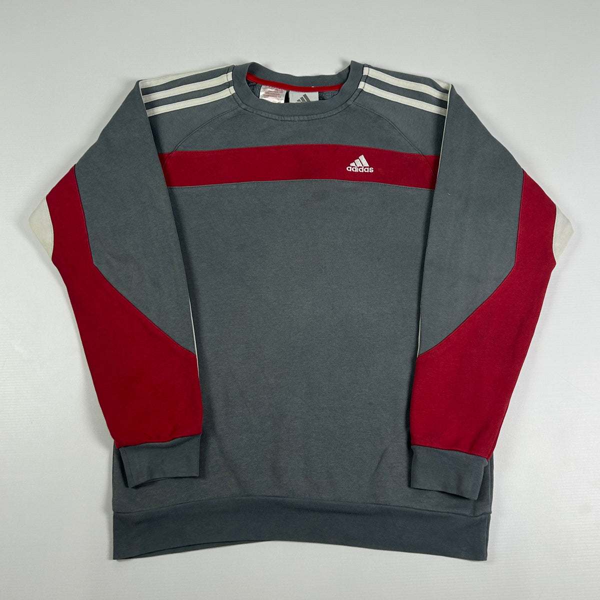 XS - Vintage 2000's Adidas Sweatshirt