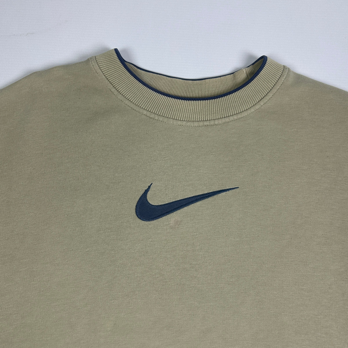 M - Vintage 2000's Nike Sweatshirt