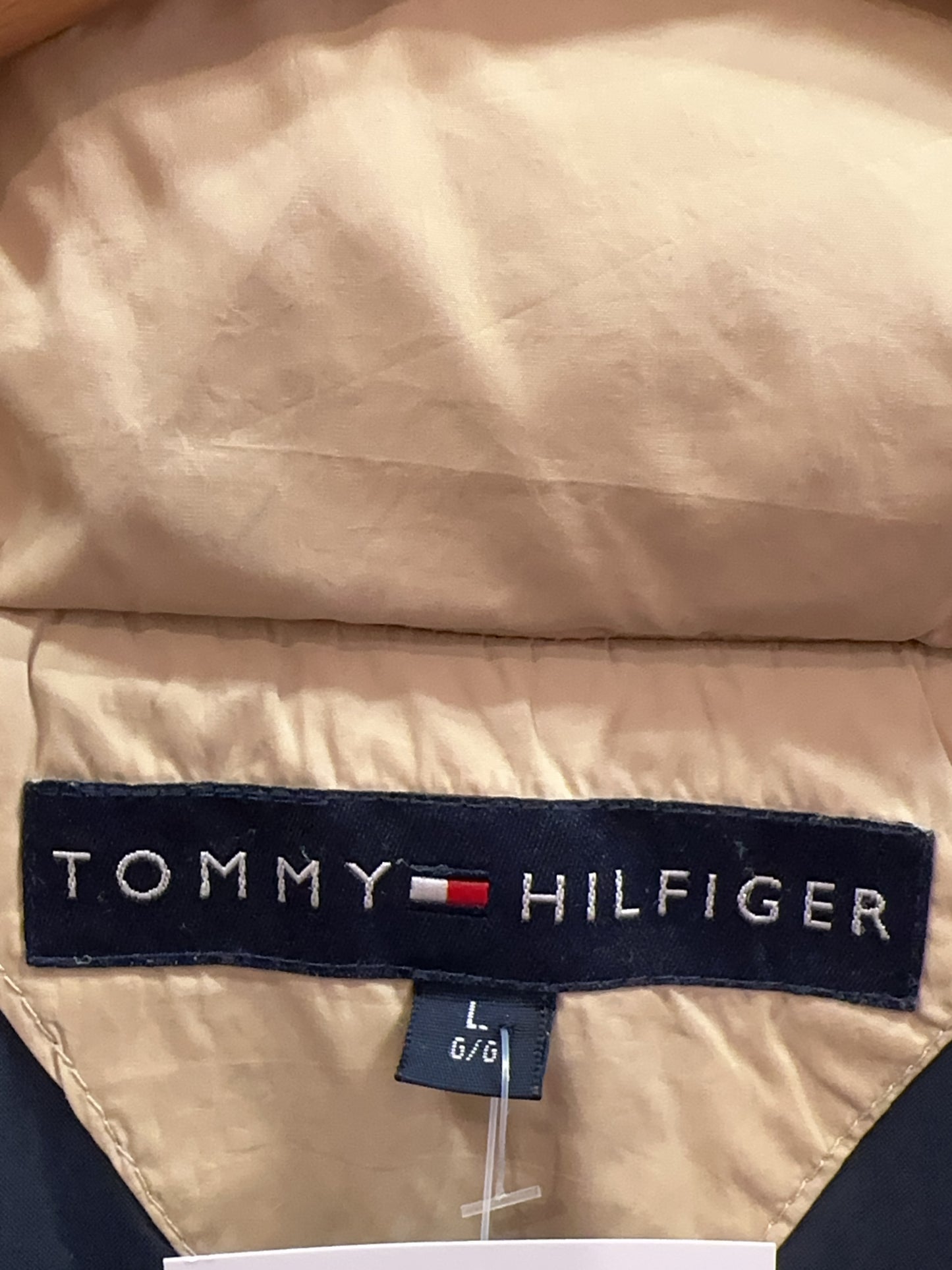 L - Tommy Hilfiger Puffer Jacket
