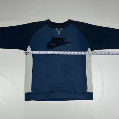 XS - Vintage 2000's Nike Sweatshirt
