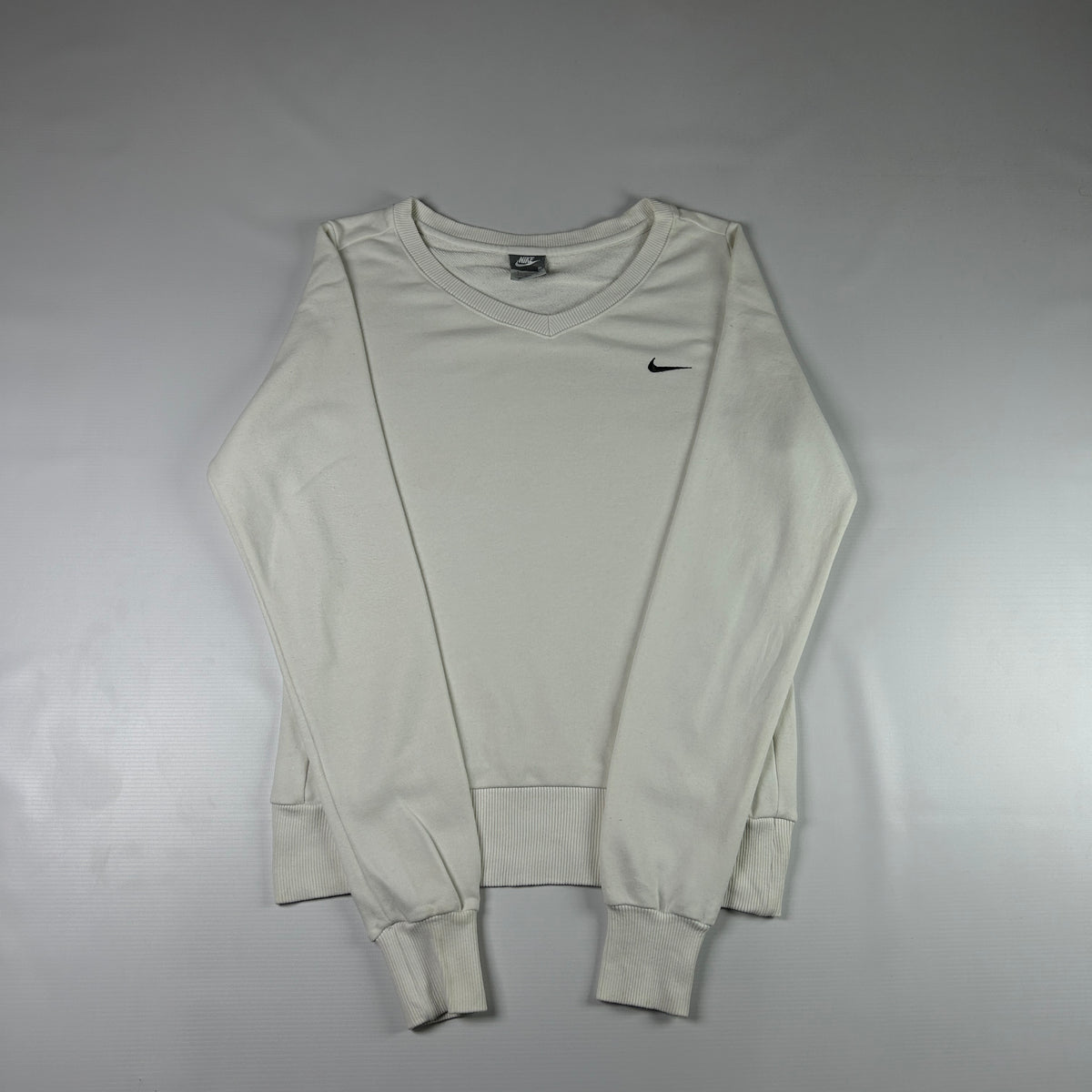 XS - Vintage 2000's Nike V-Neck Sweatshirt