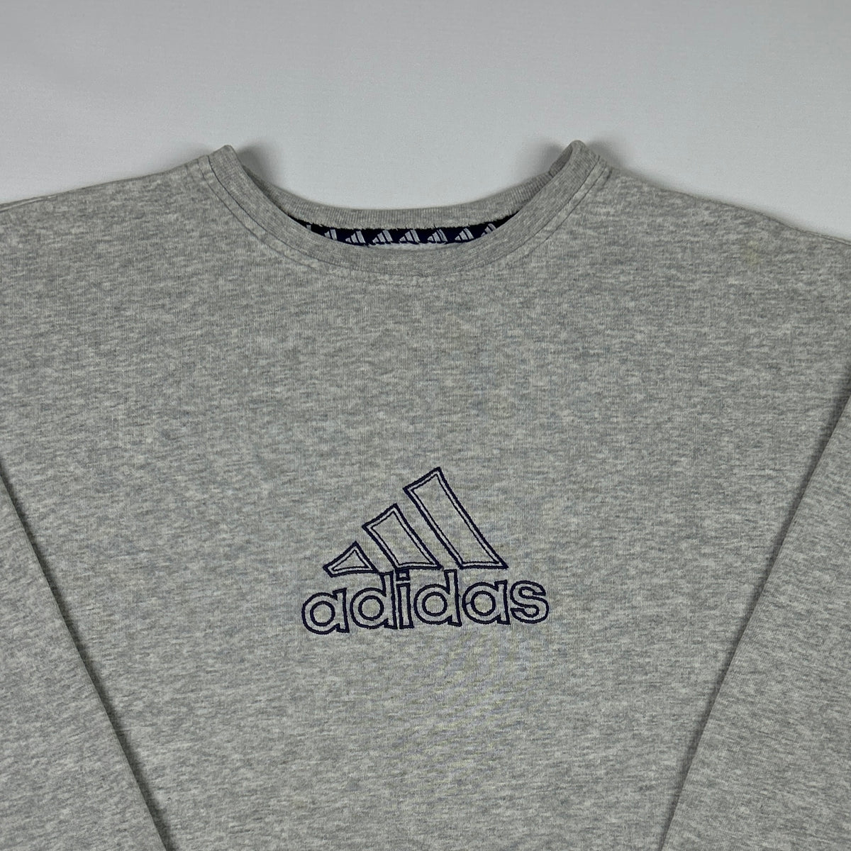 L - Vintage 2000's Adidas Sweatshirt