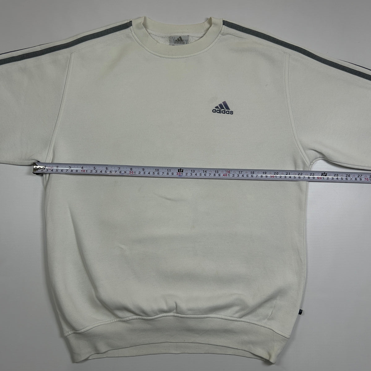 M - Vintage 2000's Adidas Sweatshirt