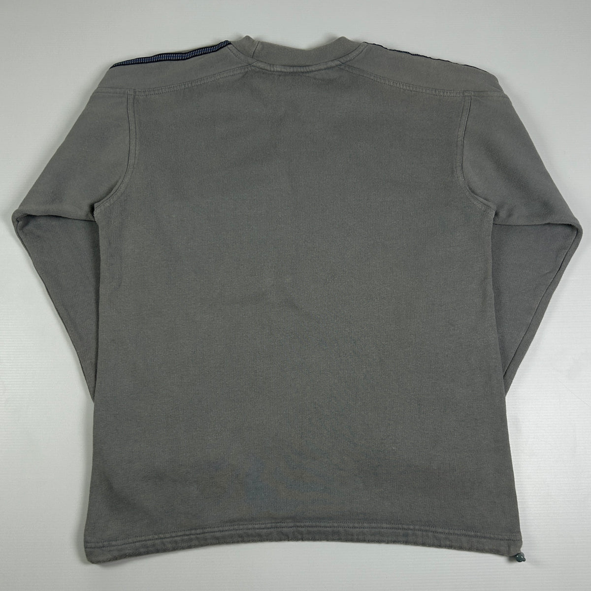 XS - Vintage 2000's Adidas Sweatshirt