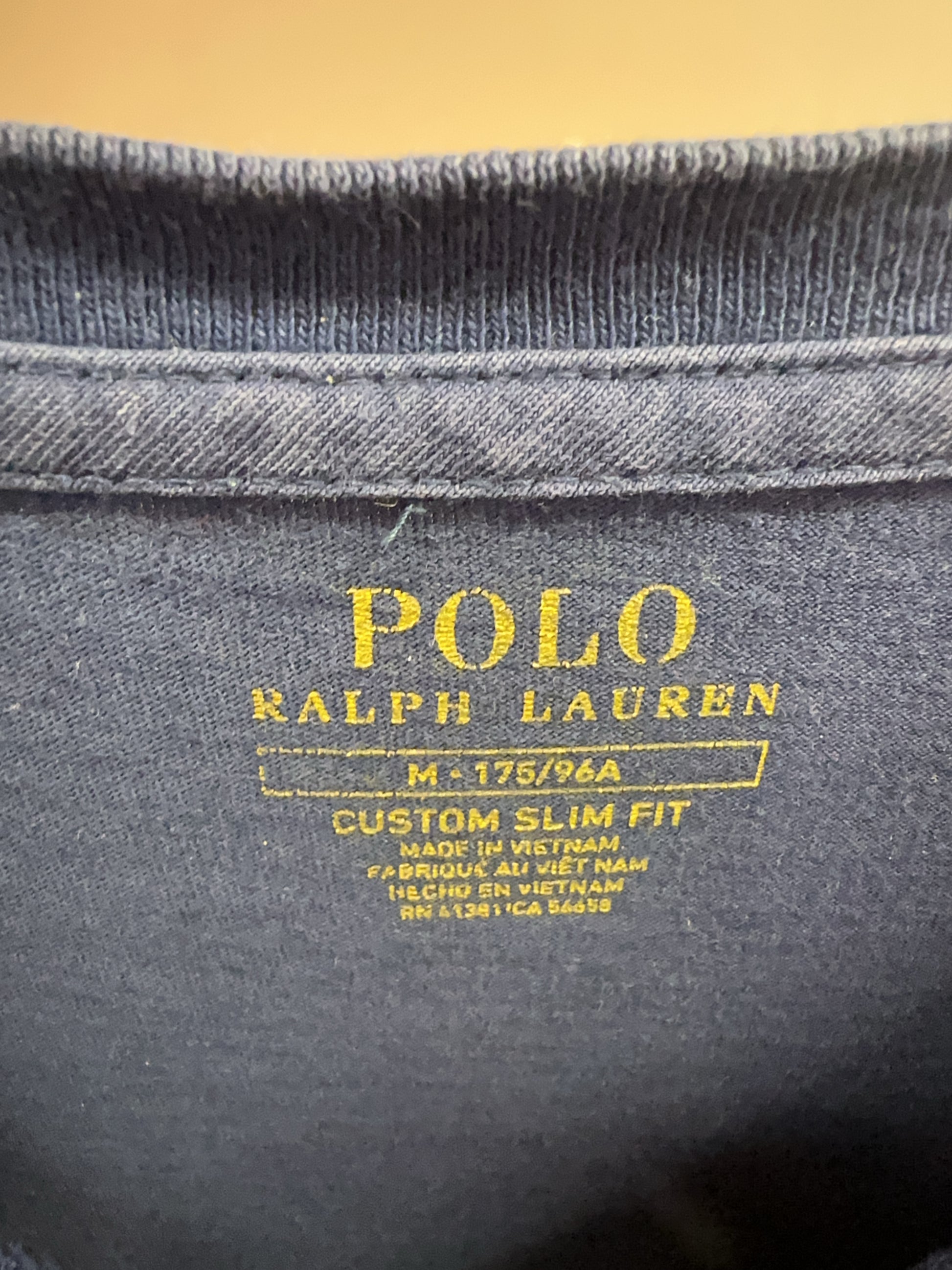 M - Ralph Lauren T-shirt
