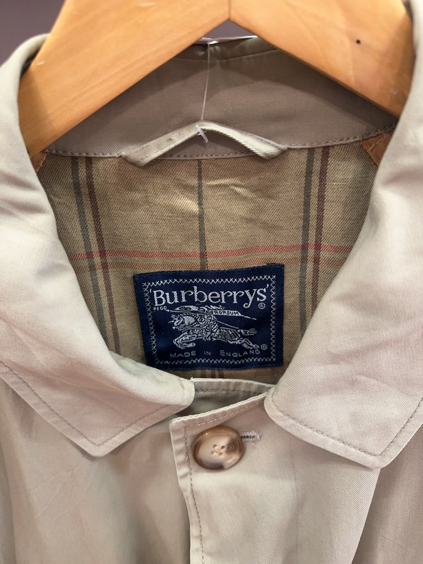 Vintage 1990s Burberrys Made in England Beige Trench Coat - L