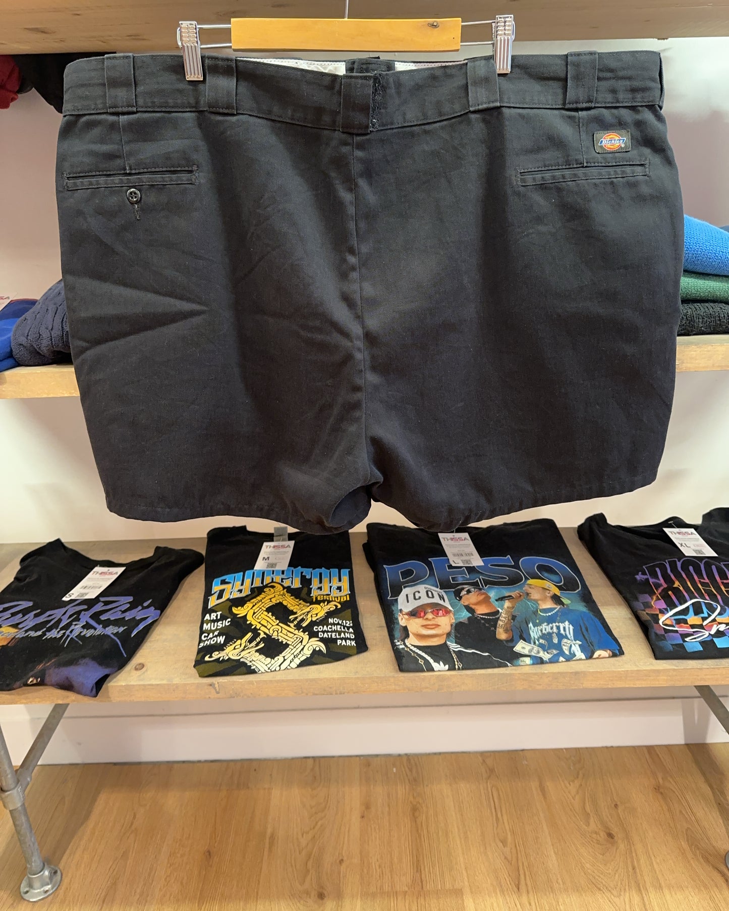 48 - Dickies Shorts