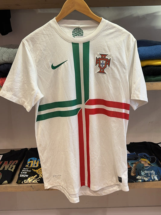 2012-2013 Portugal Nike Away Football Shirt - L