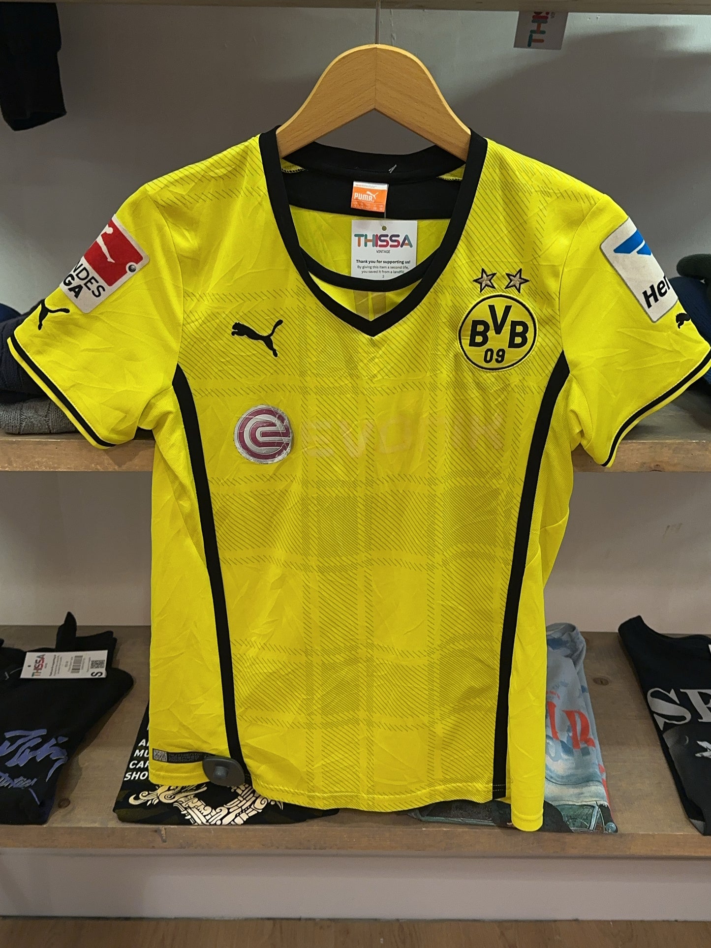 S - 2013-14 Borussia Dortmund Home Shirt