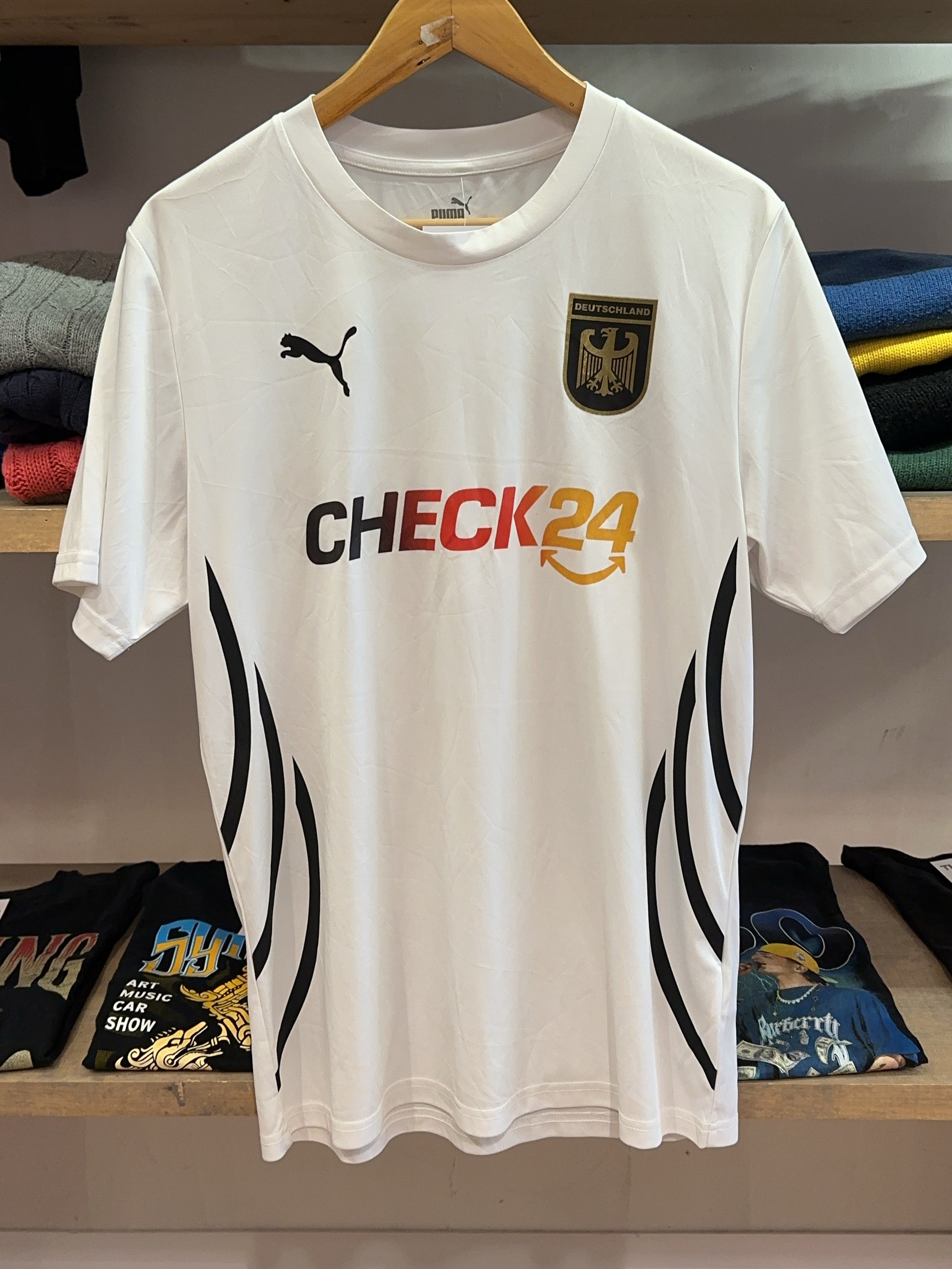 2024-2025 Germany Puma Home Football Shirt - M