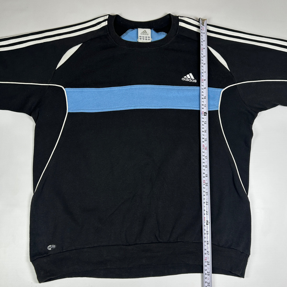 XL - Vintage 2000's Adidas Sweatshirt