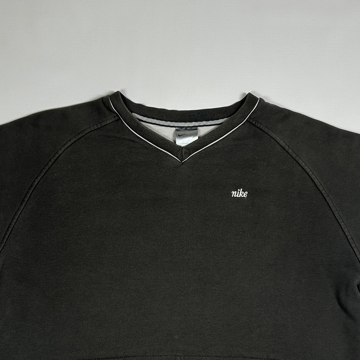 S - Vintage 2000's Nike Sweatshirt