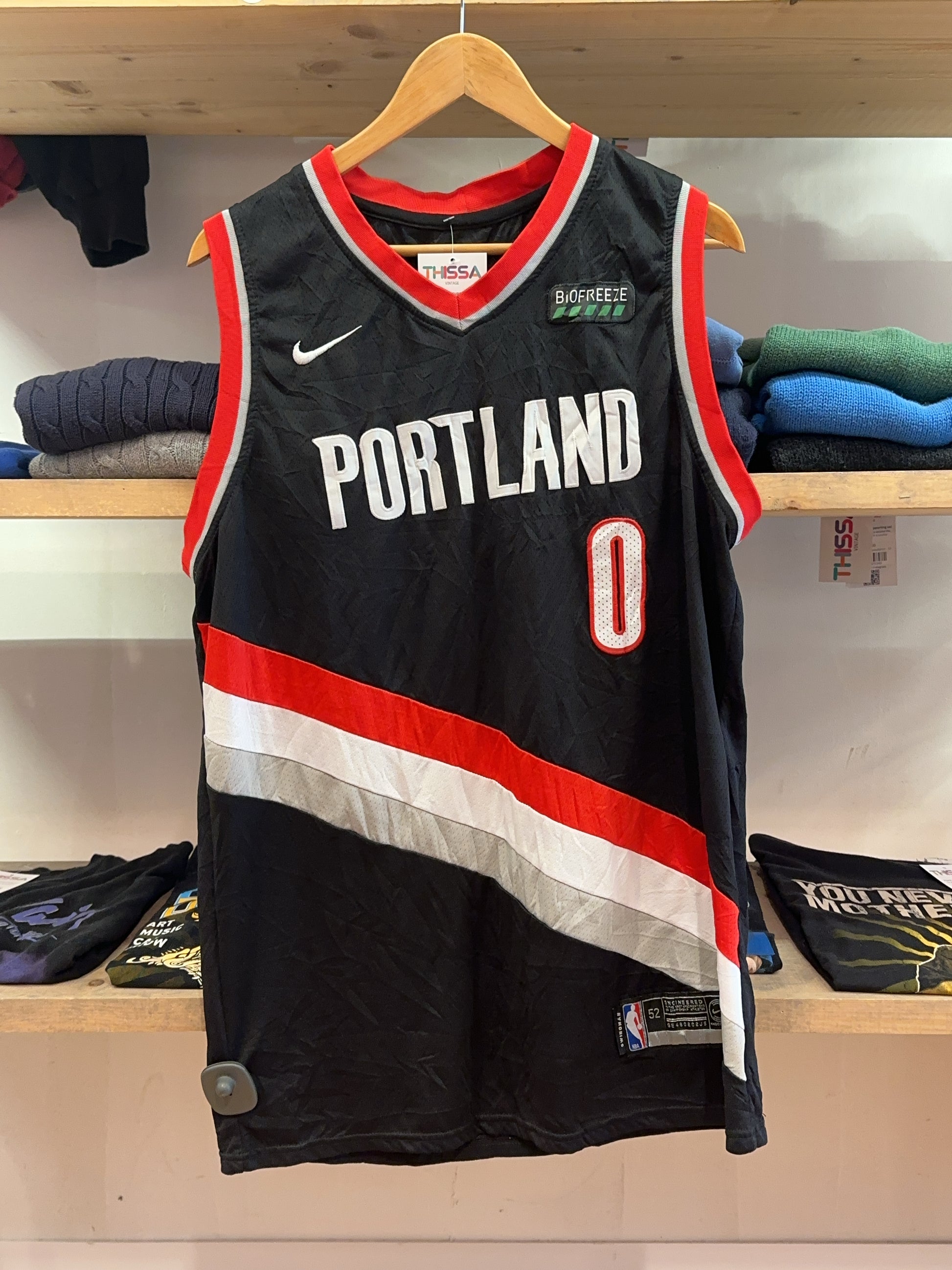 XL - Damian Lillard Portland Trail Blazers Nike Icon Swingman Jersey