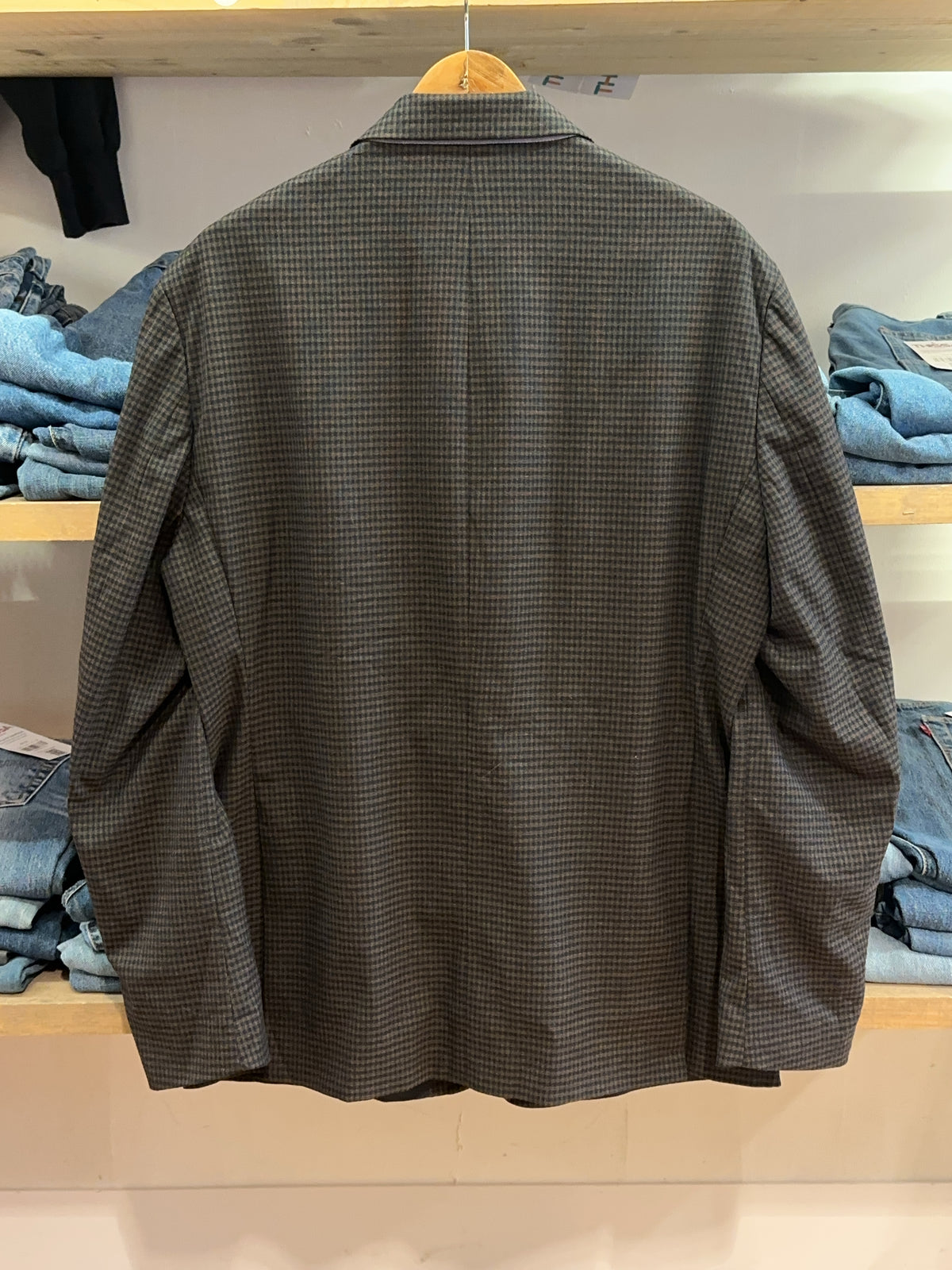 42R - Tommy Hilfiger Blazer