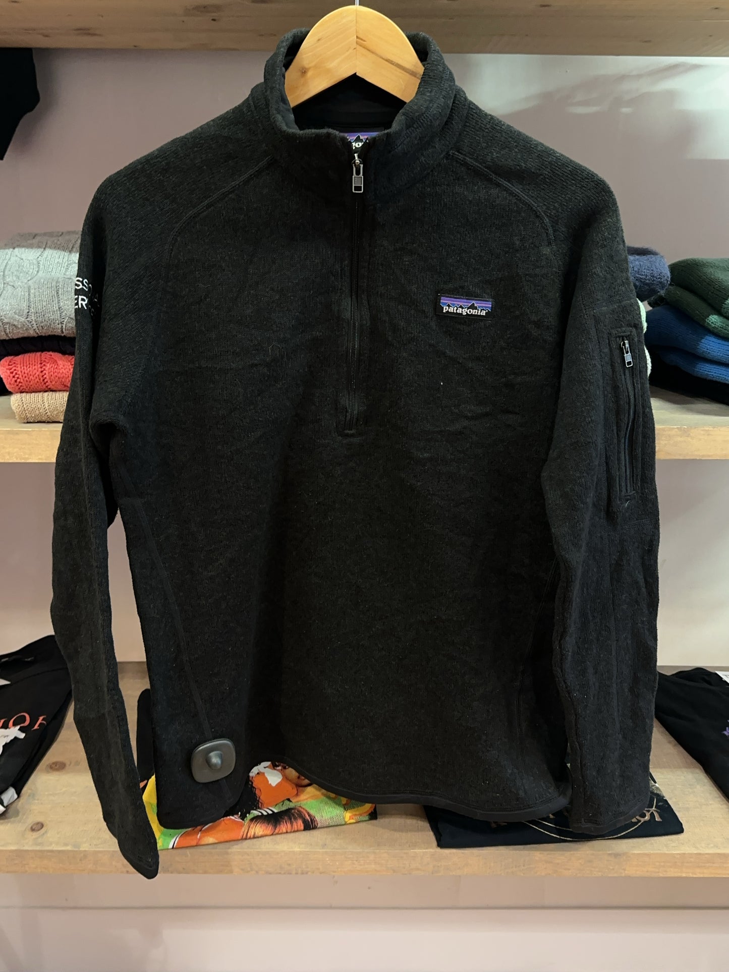 Patagonia HubSpot Professional Services Black 1/4-Zip Fleece - M