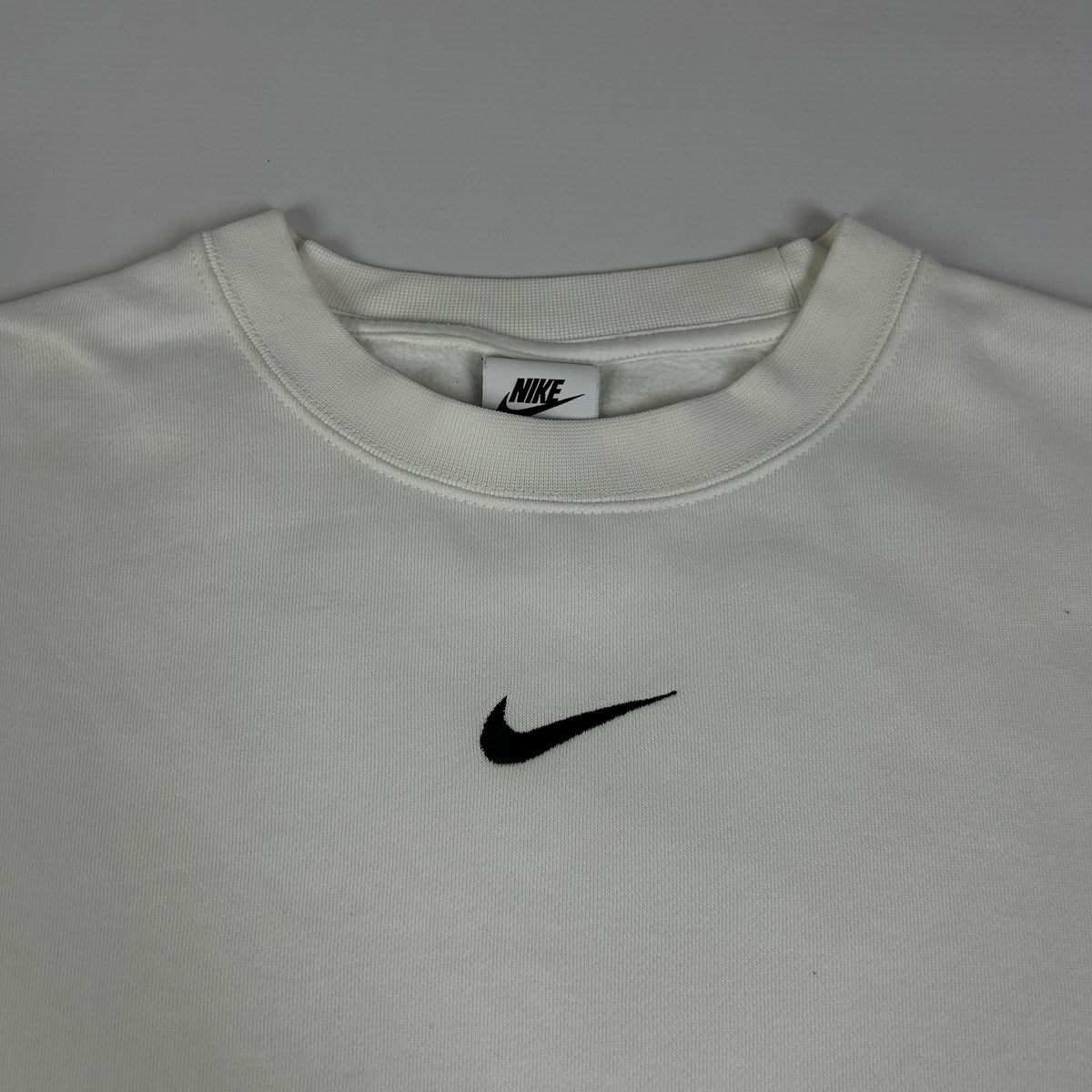 S - Vintage 2010's Nike Croptop Sweatshirt