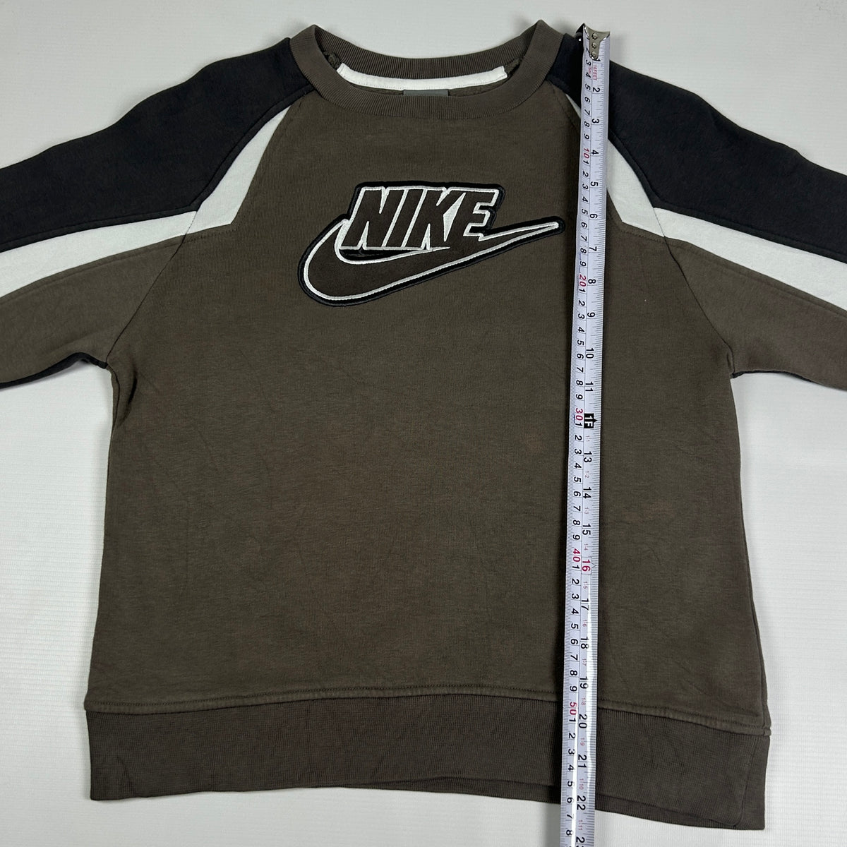 XXS - Vintage 2000's Nike Sweatshirt